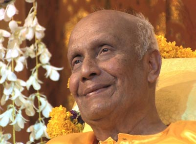 guru-smiling400.jpg